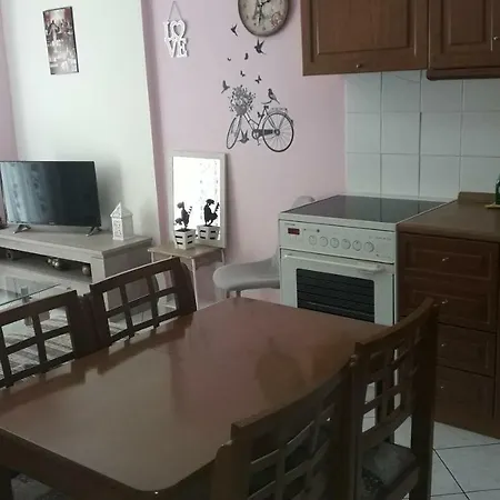 شقة Dimos سالونيك